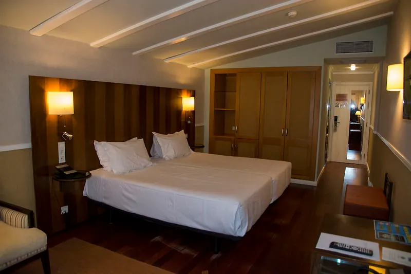 Hotel Nuevo Portil Golf El Rompido 4*,